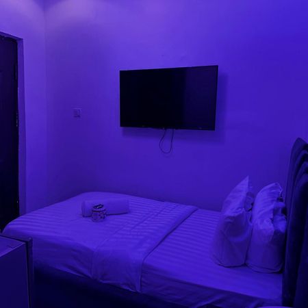 Vhs Vinchee Suites 라고스 외부 사진